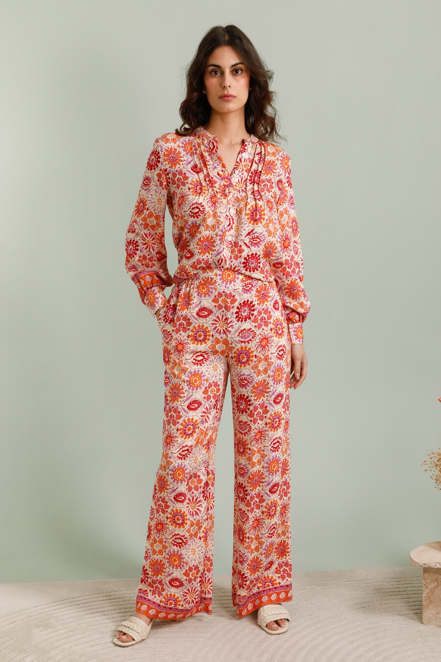 Grossiste Choklate - Ensemble blouse & pantalon imprimé Daisy