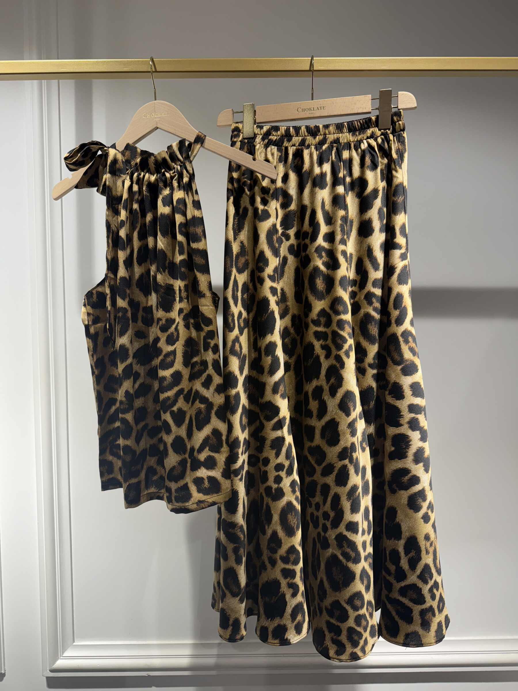 Mayorista Choklate - Top & Skirt en Satin impreso en Pois