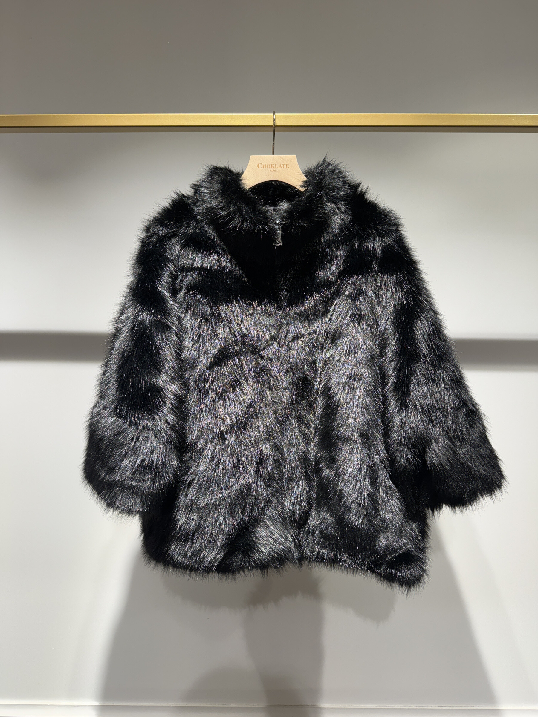 Wholesaler Choklate - Cape coat in faux fur