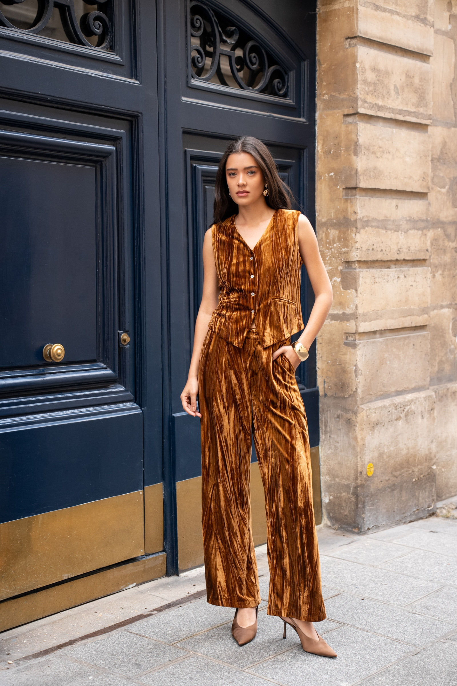 Grossiste Choklate - Pantalon en velours froissé
