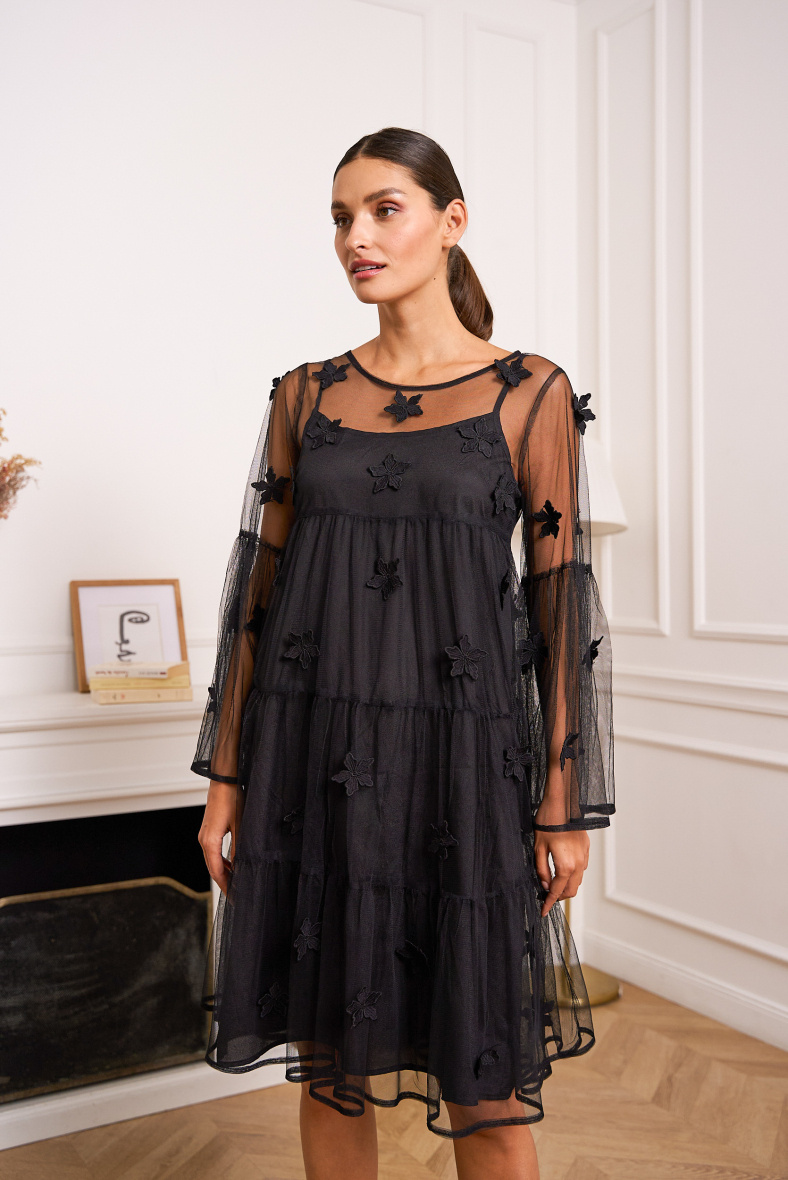 Mayorista Choklate - Vestido de tul con bordado floral
