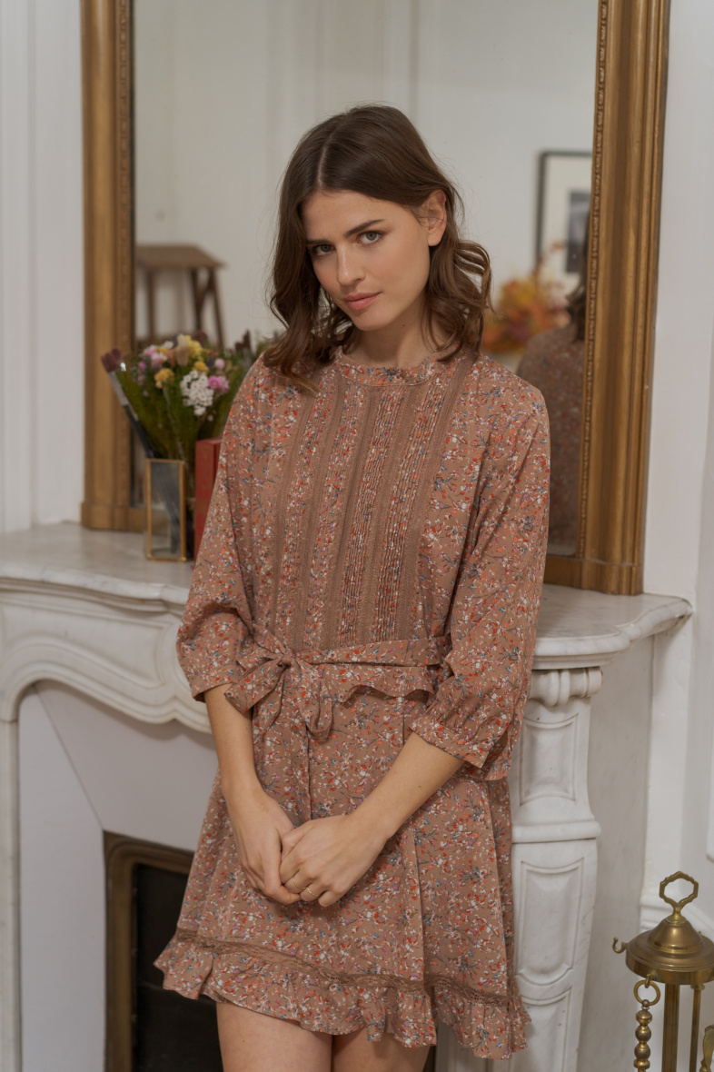 Grossiste Choklate - Robe courte en imprimé Liberty