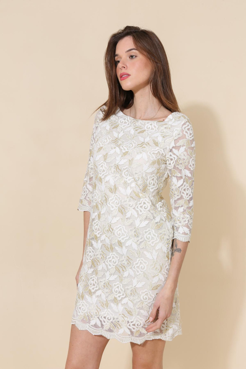 Grossiste Choklate - Robe en dentelle dorée