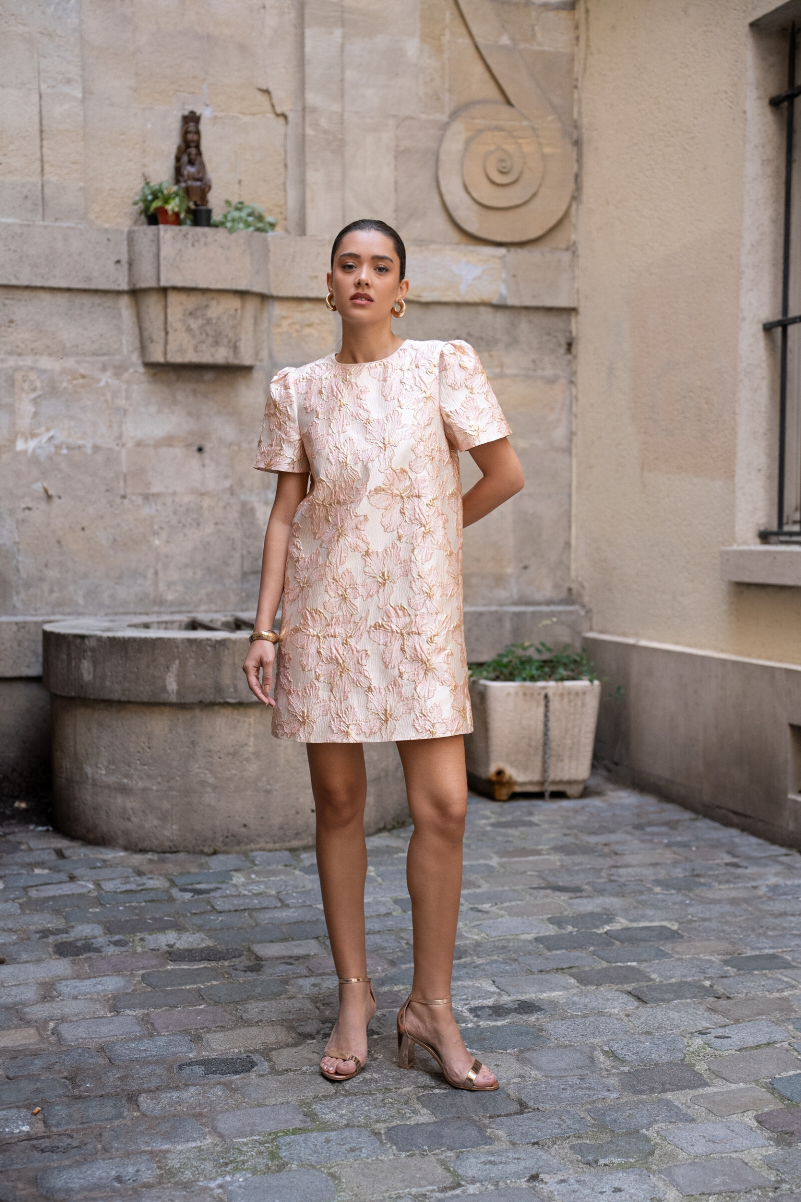 Grossista Choklate - Abito Fleuri Jacquard in sollievo