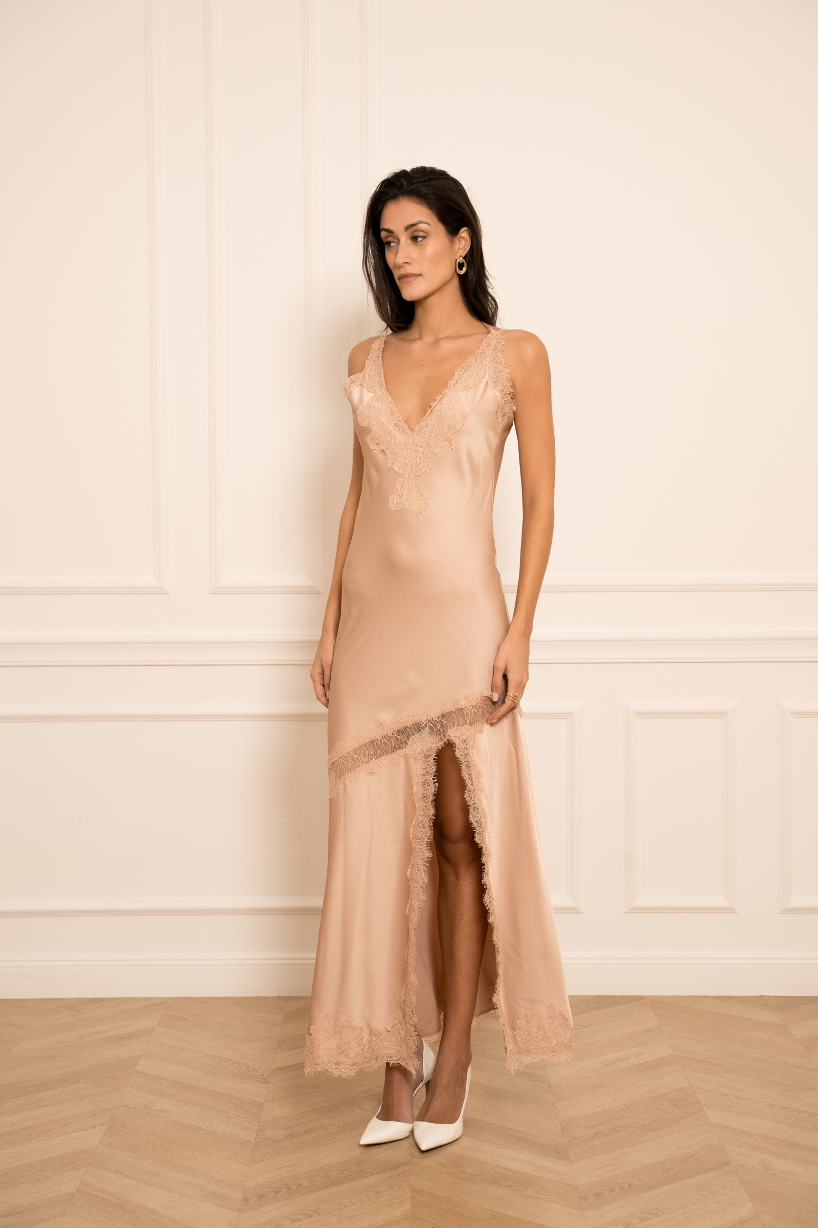 Grossiste Choklate - Robe satinée & dentelle