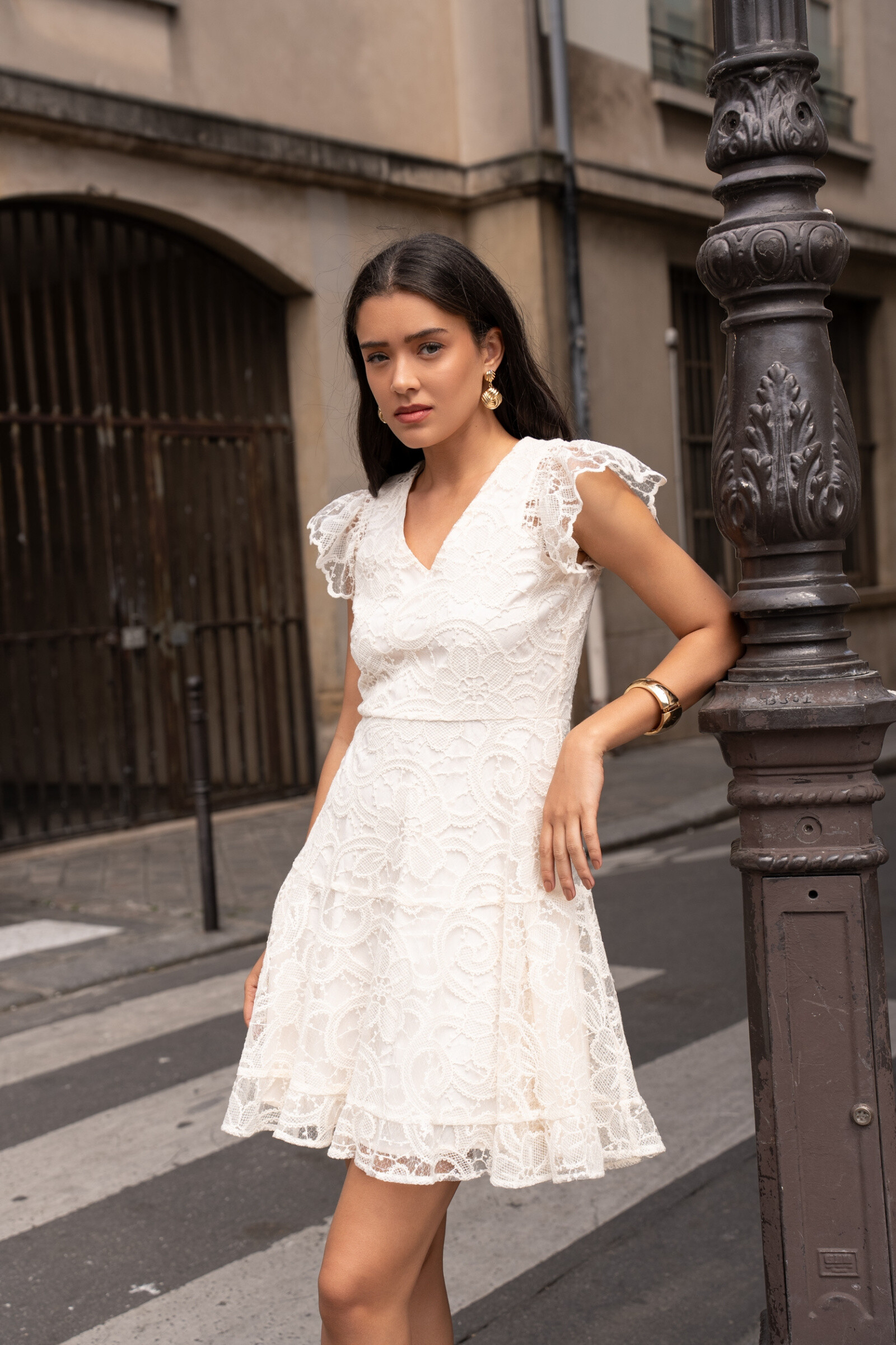 Grossiste Choklate - Robe patineuse en dentelle à volants