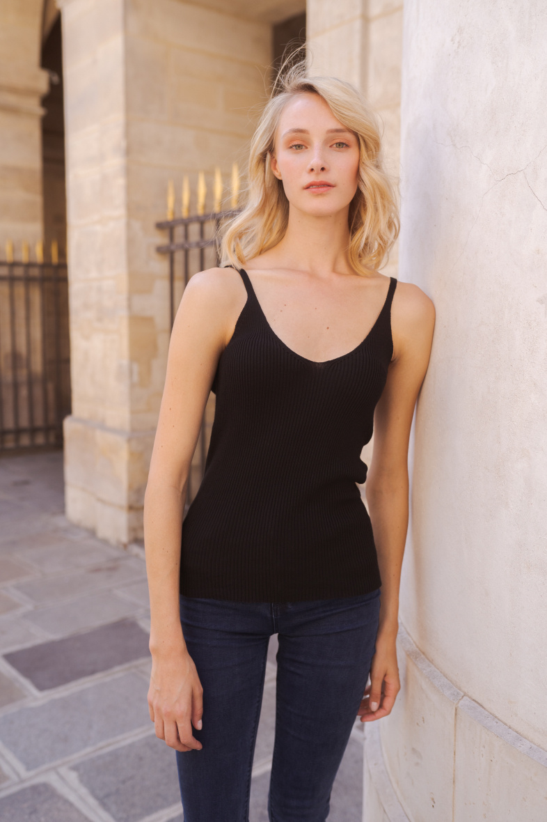 Mayorista Choklate - Camiseta sin mangas de punto con cuello en V