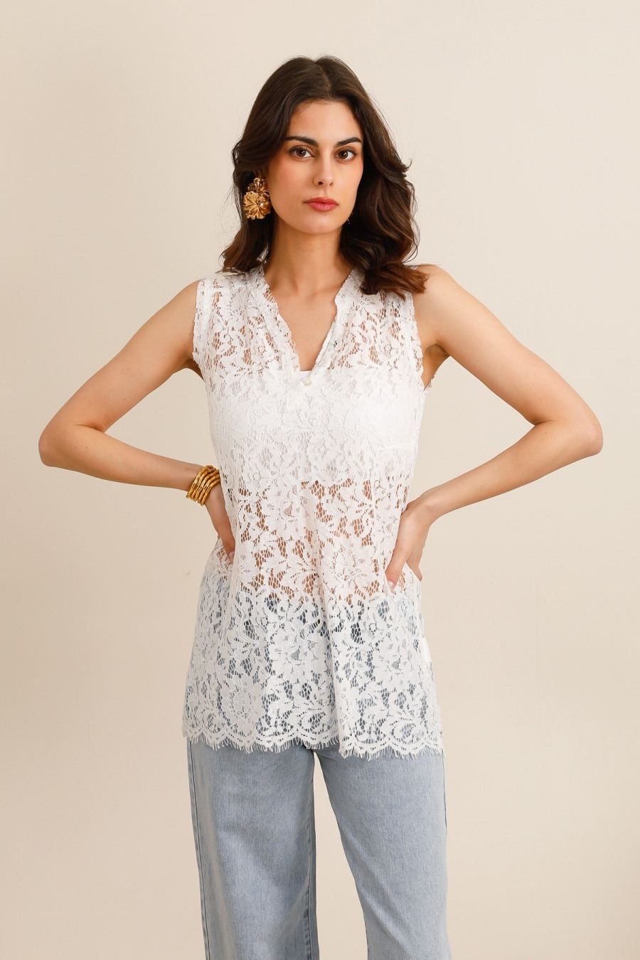 Grossiste Choklate - Top débardeur en dentelle semi-transparent