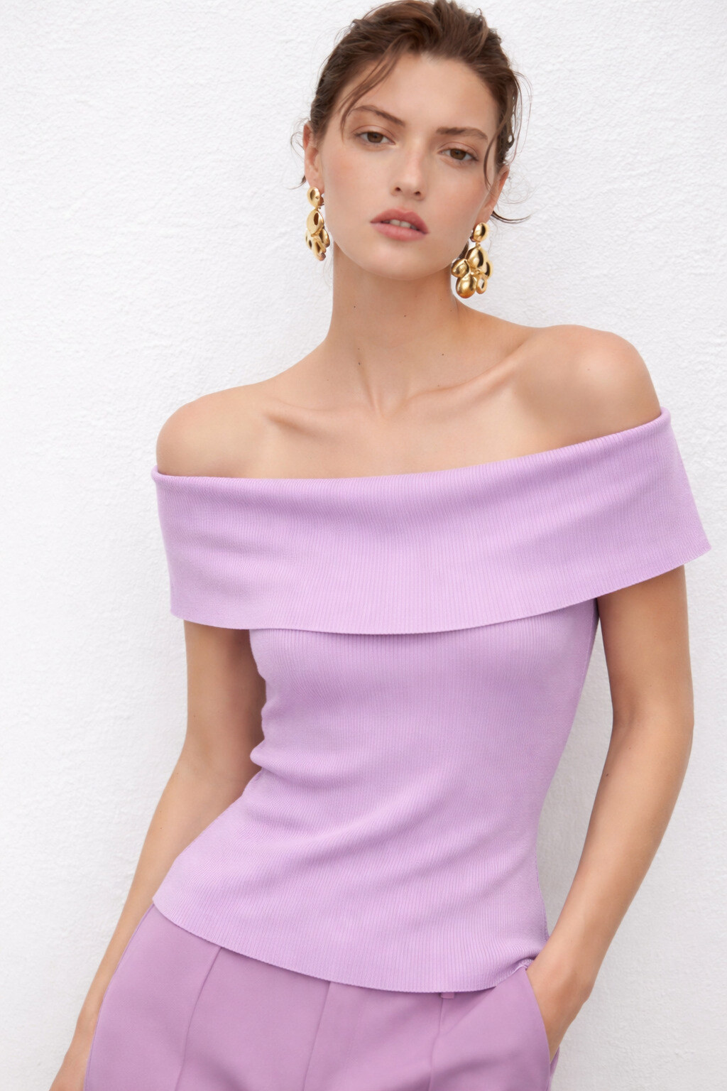 Wholesaler Choklate - Off-the-shoulder top