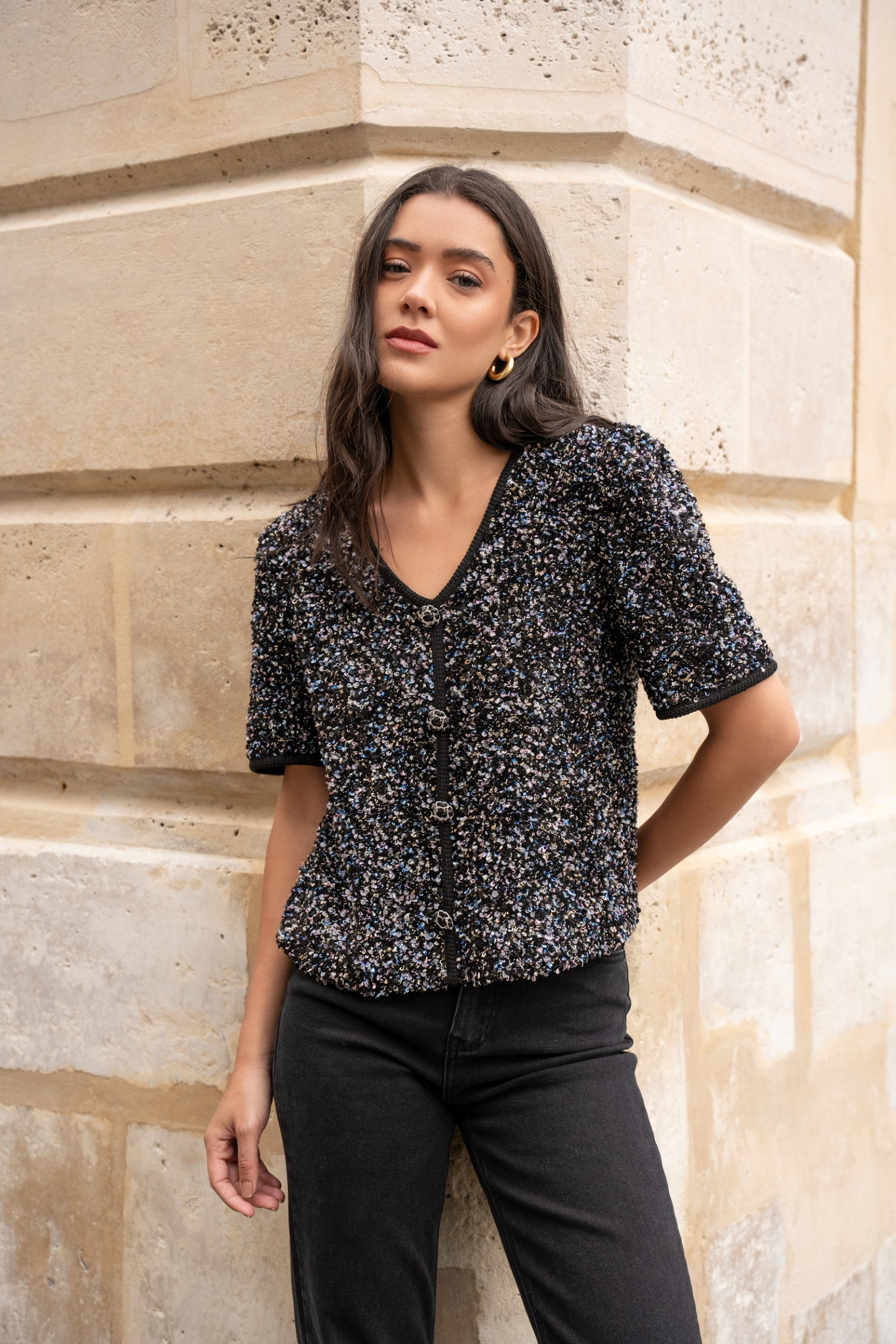 Wholesaler Choklate - Lauranne Sequin V-Neck Top