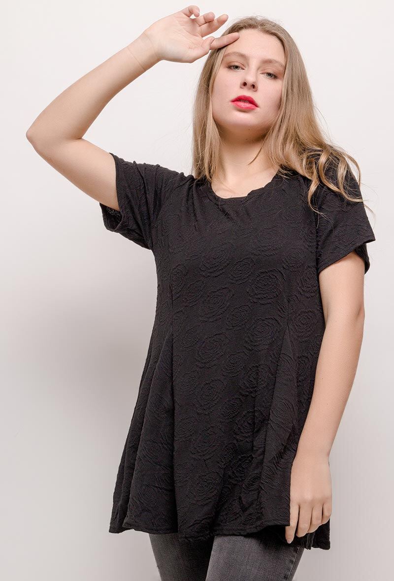 Grossista Christy - Blusa elasticizzata svasata