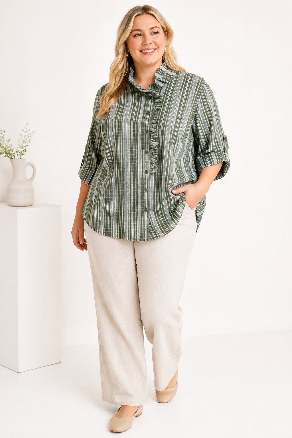 Grossiste Christy - Blouse col victorien rayure broderie