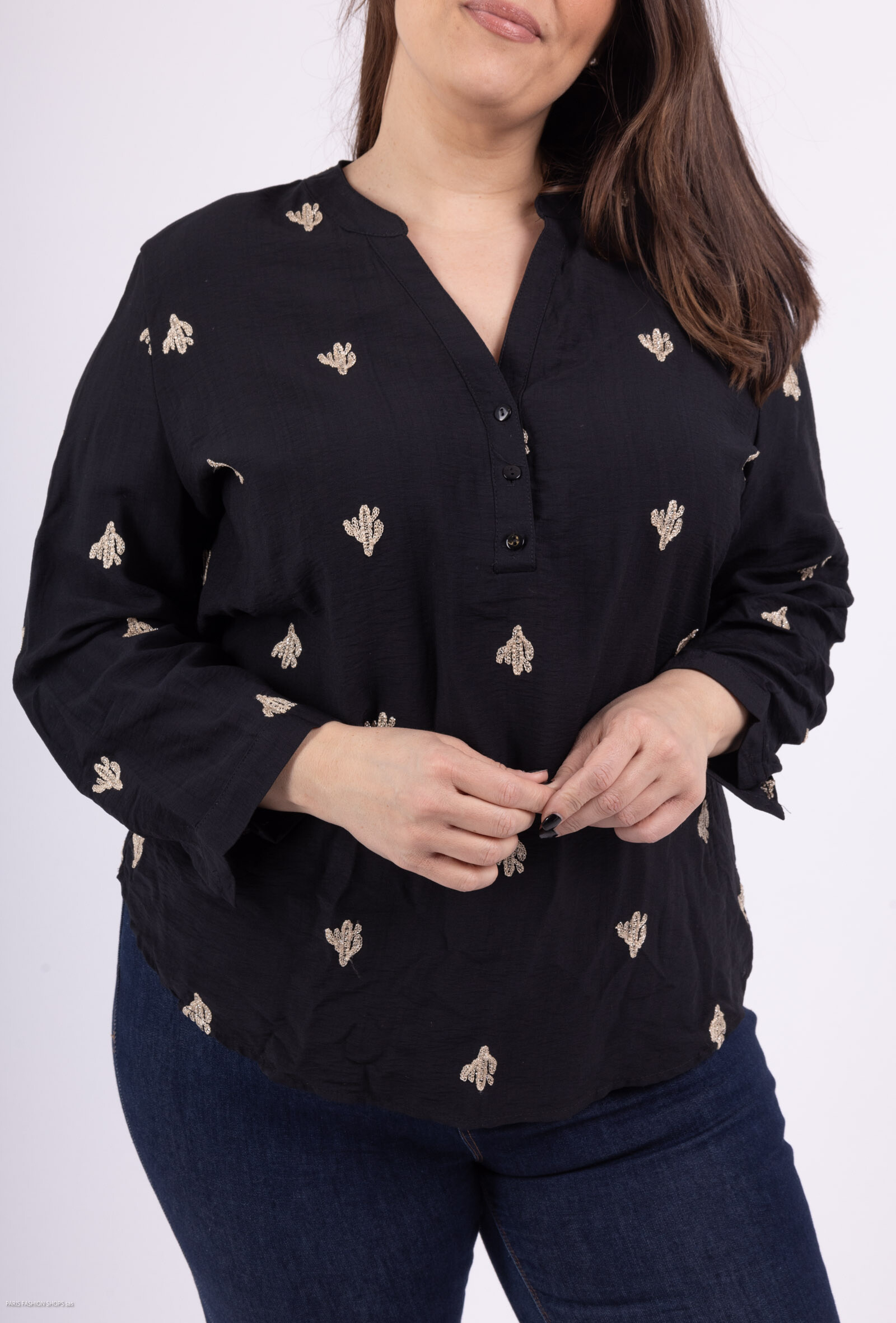 Wholesaler Christy - Embroidered shirt *Lyocell *