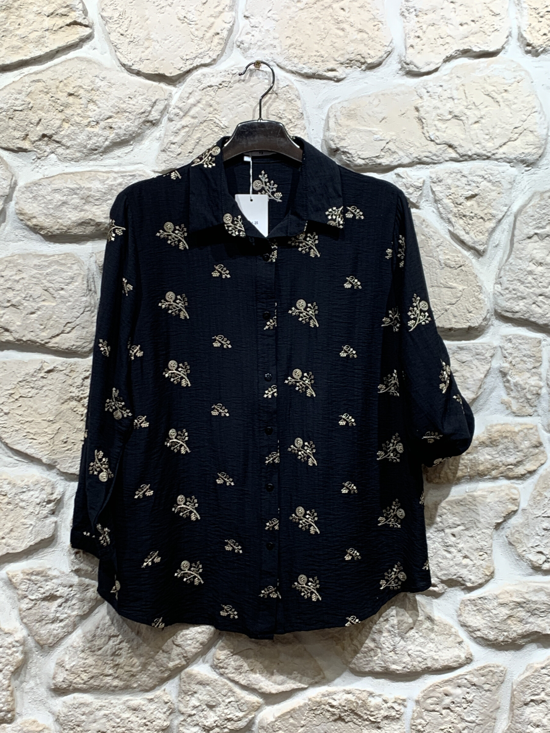 Wholesaler Christy - Embroidered shirt *Lyocell *