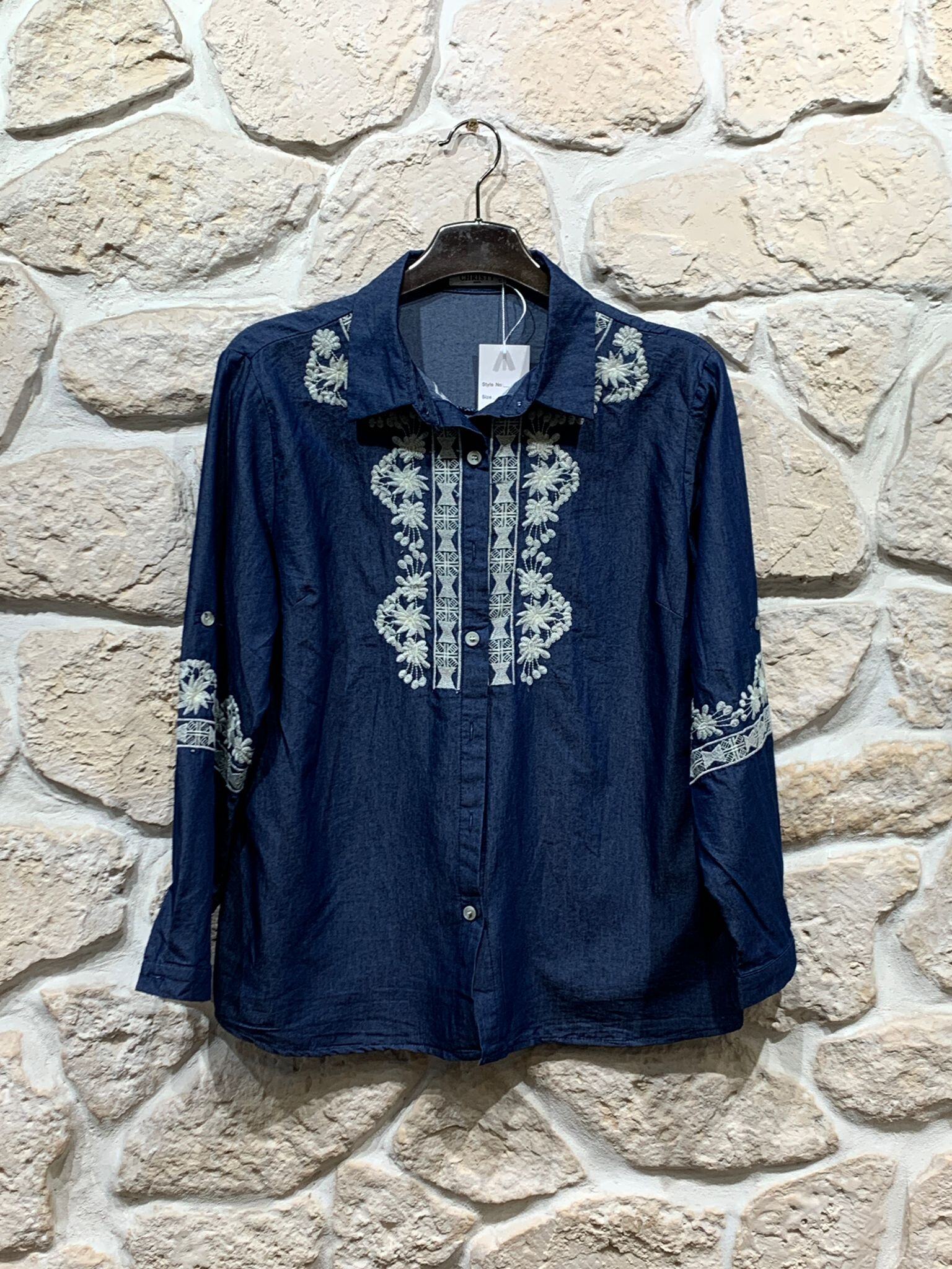 Großhändler Christy - Besticktes Jeanshemd