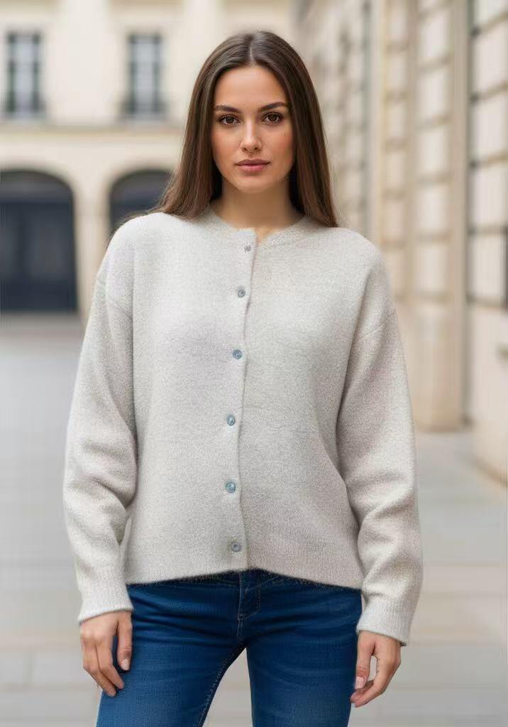 Buttoned cardigan