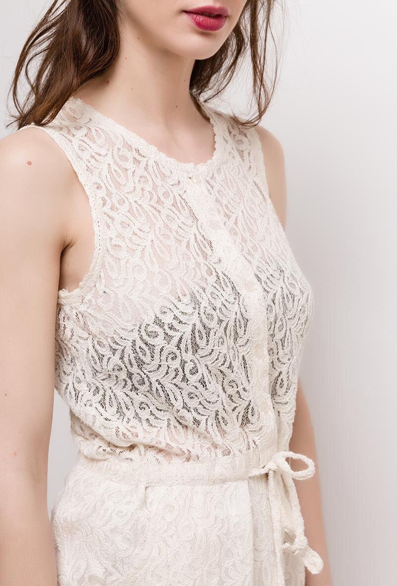 Lace dress - Image 2