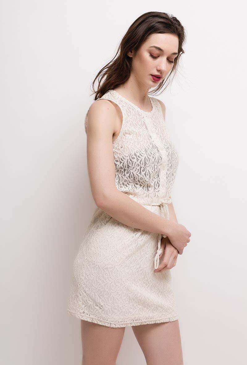 Lace dress - Image 3