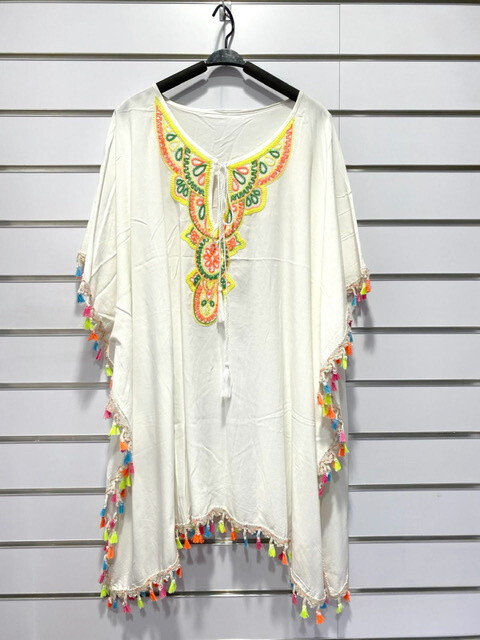 Grossiste CiCi MOD - Poncho brodé