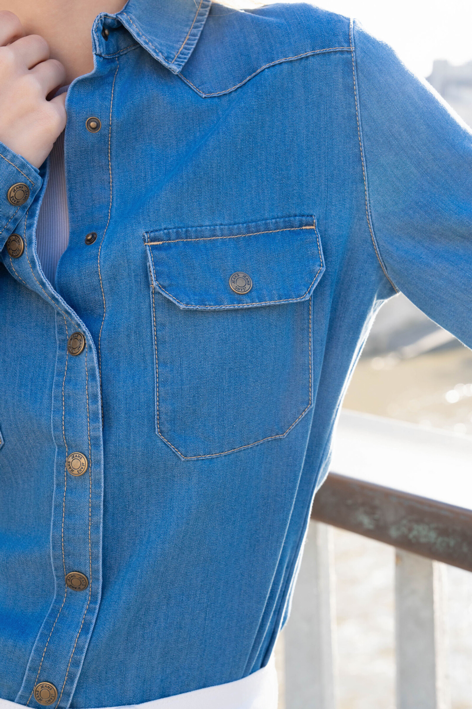 Grossiste Ciminy - CHEMISE EN JEANS