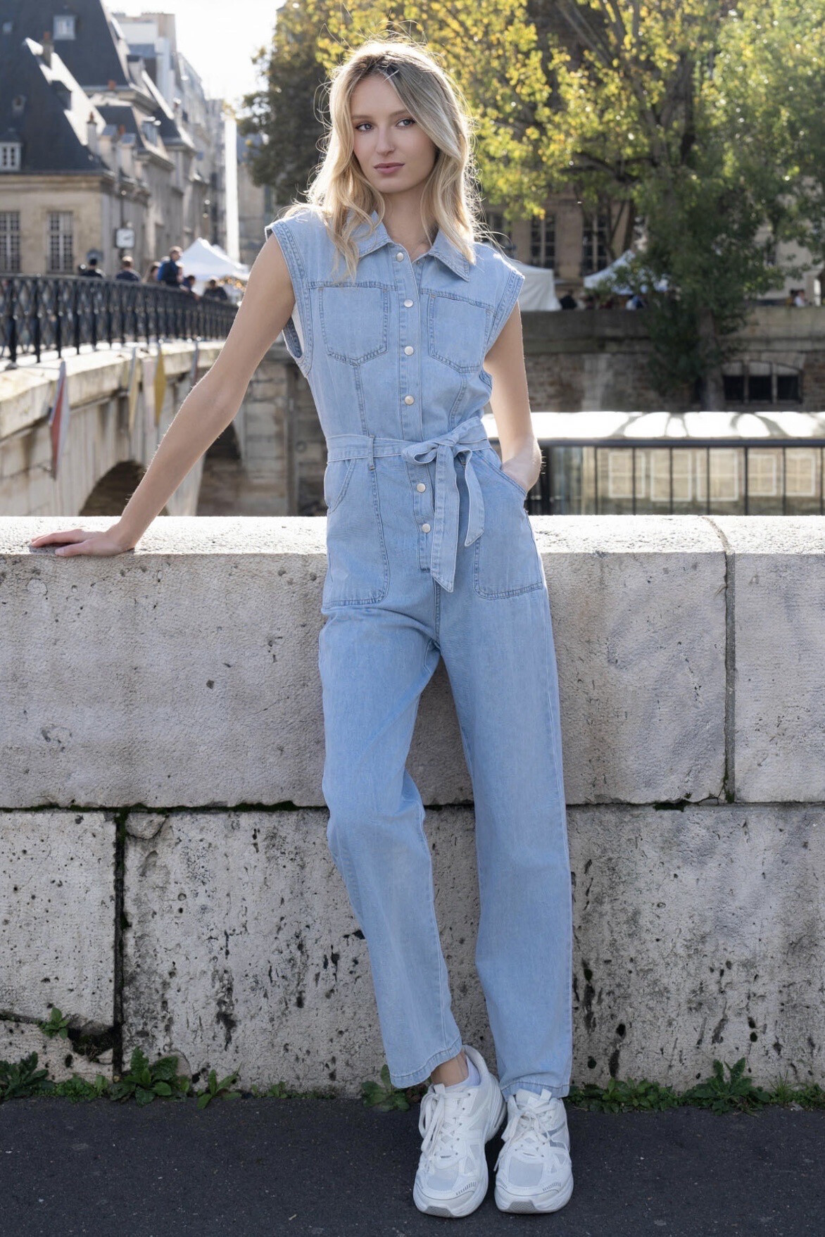 -Man -free jeans -manage -Boutons at the front and adjustable belt -a Casual Chic look