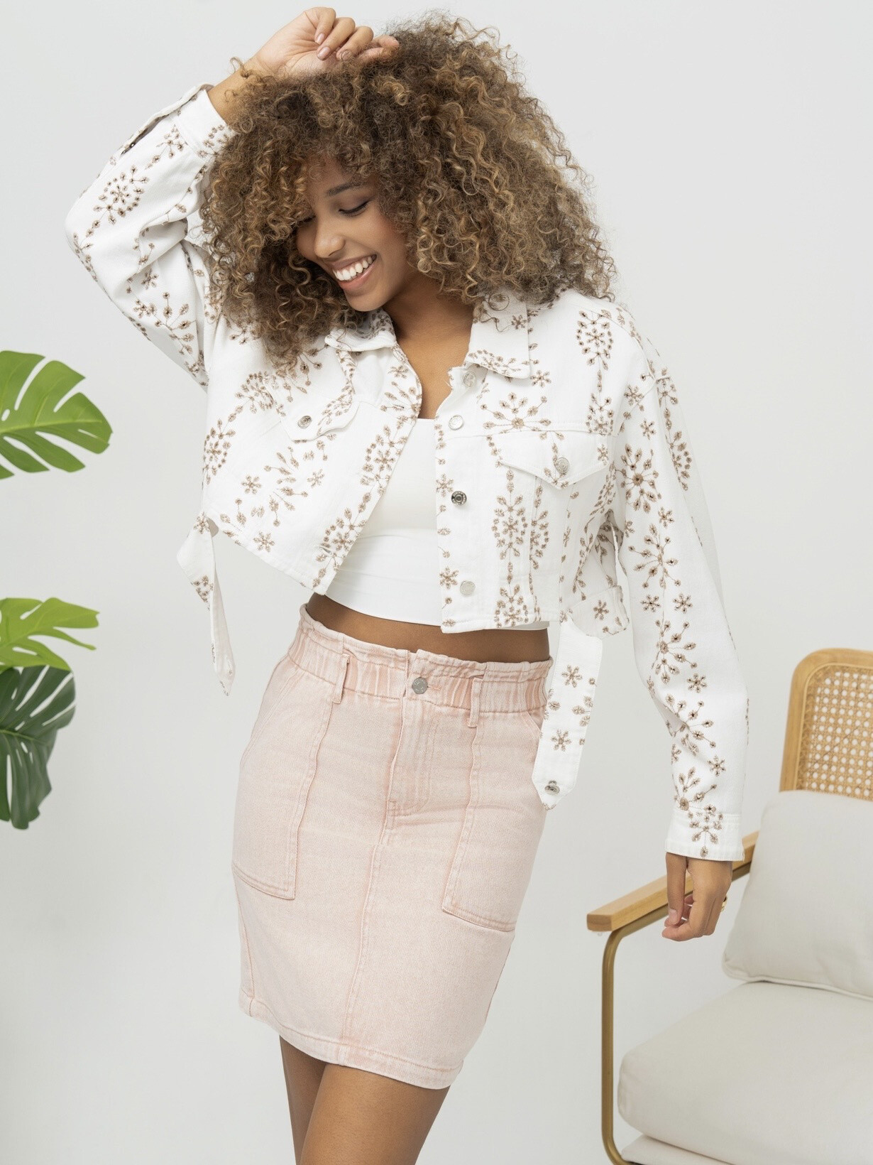 Wholesaler Ciminy - EMBROIDERED DENIM JACKET