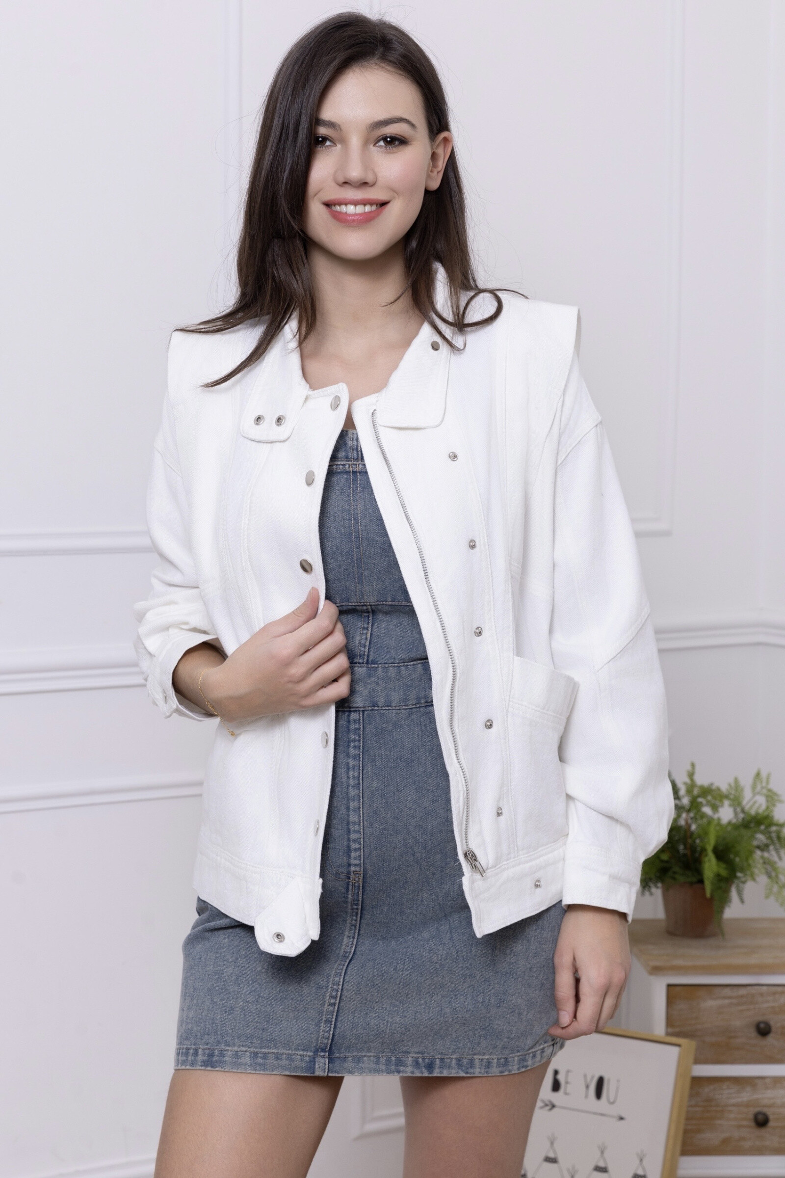 Grossiste Ciminy - Veste en jeans couleur délavée