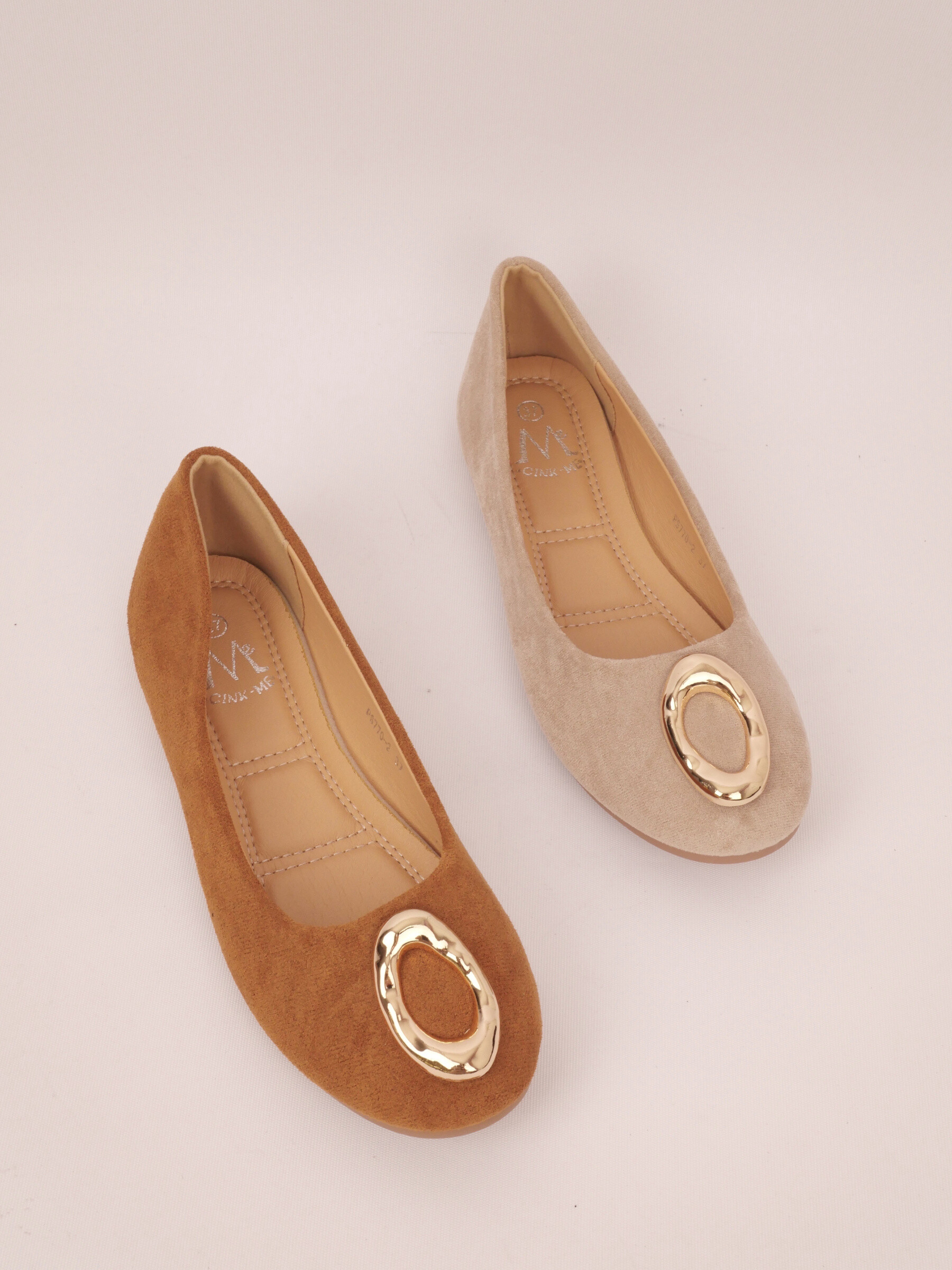 Grossiste Cink Me - Ballerines en suédine à boucle dorée ronde