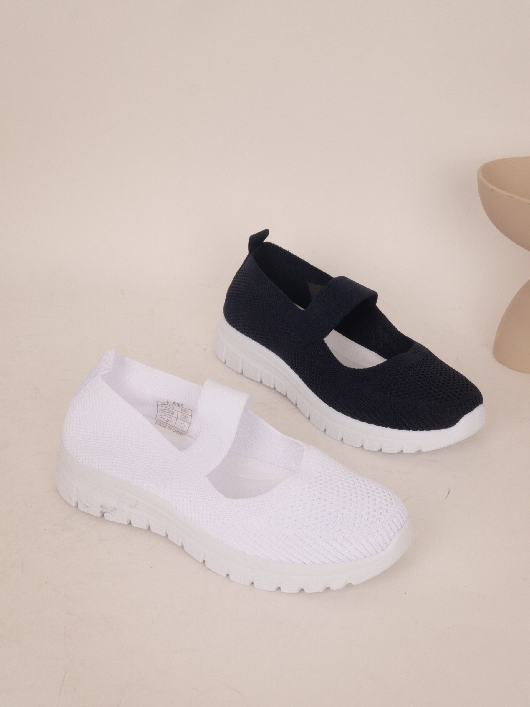Großhändler Cink Me - Atmungsaktive Mesh-Sneaker mit elastischem Stützband