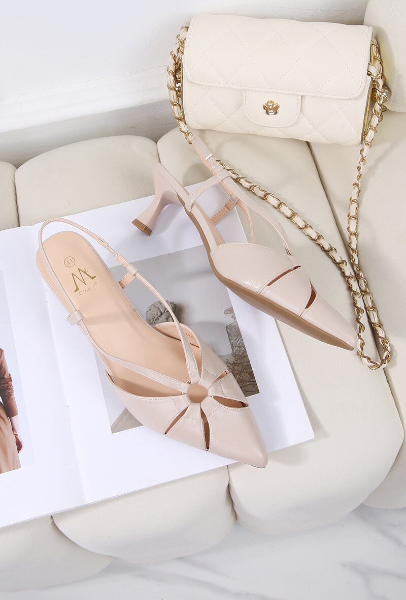 Großhändler Cink Me - Slingback-Pumps aus Kunstleder mit spitzer Kappe und Blockabsatz mit durch einen Ring verbundenen Einsätzen