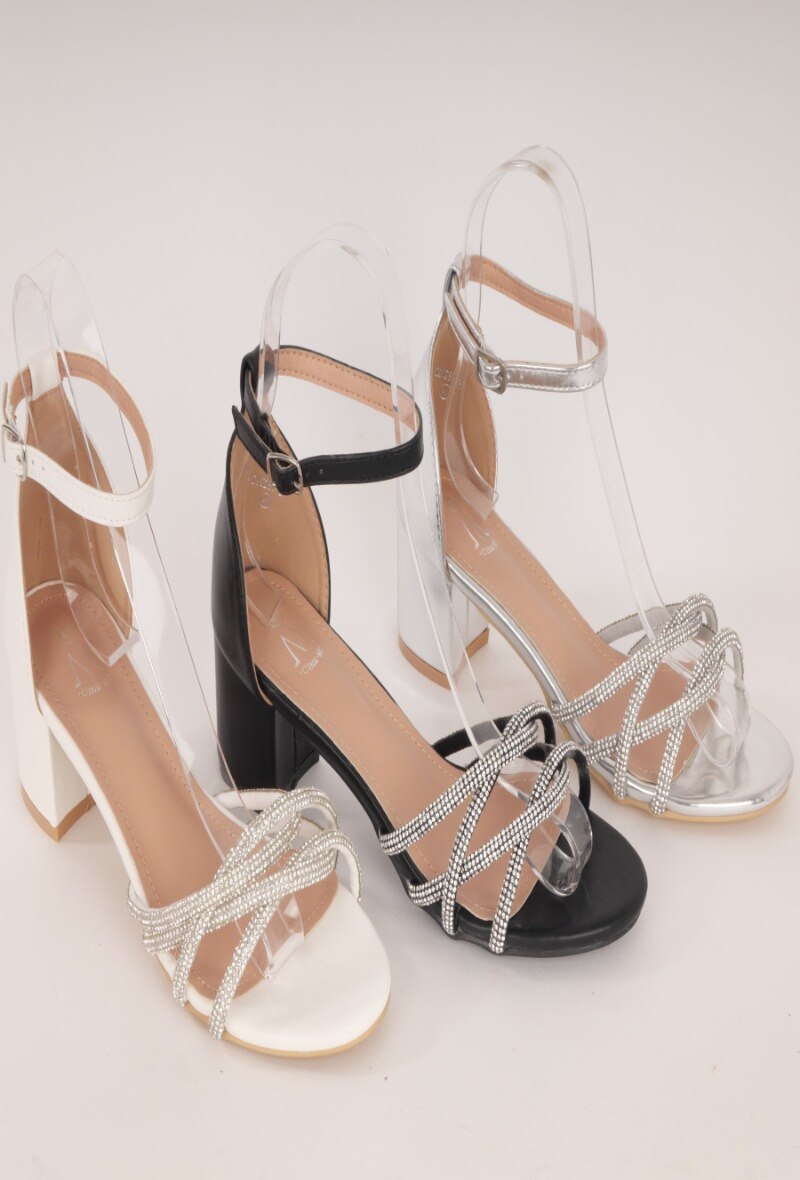 Wholesaler Cink Me - Sandals
