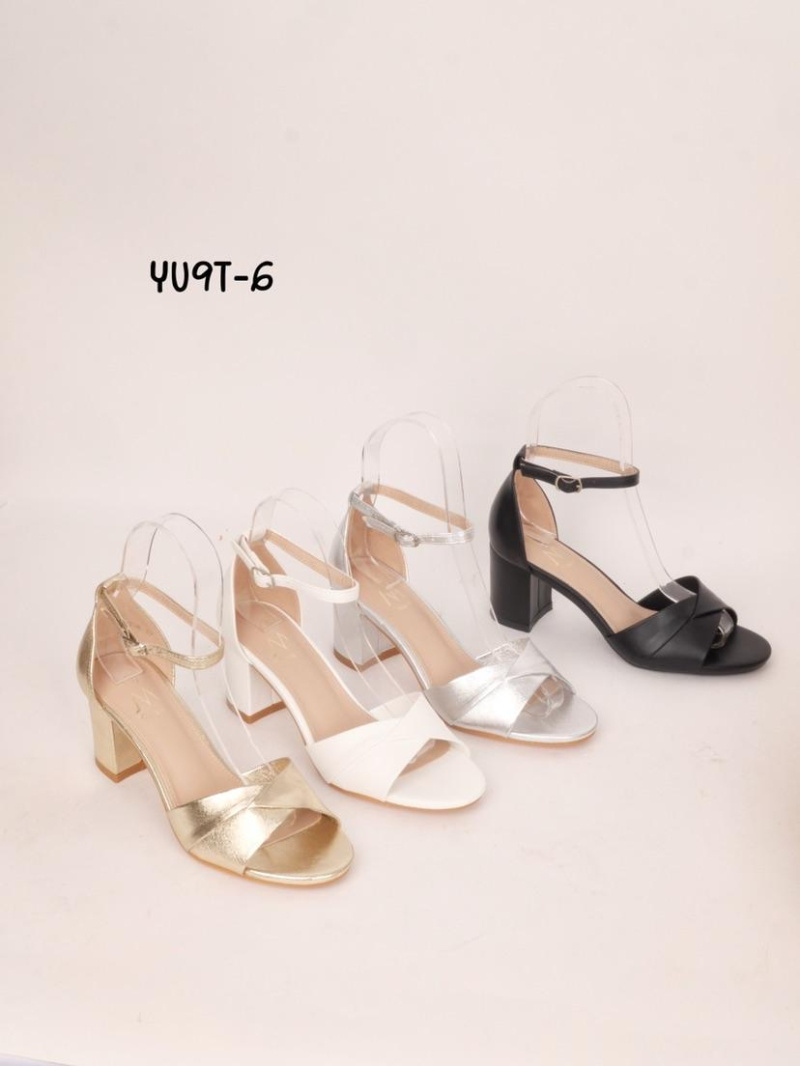Grossiste Cink Me - Sandales à talon et bout ouvert avec bride cheville à boucle ajustable