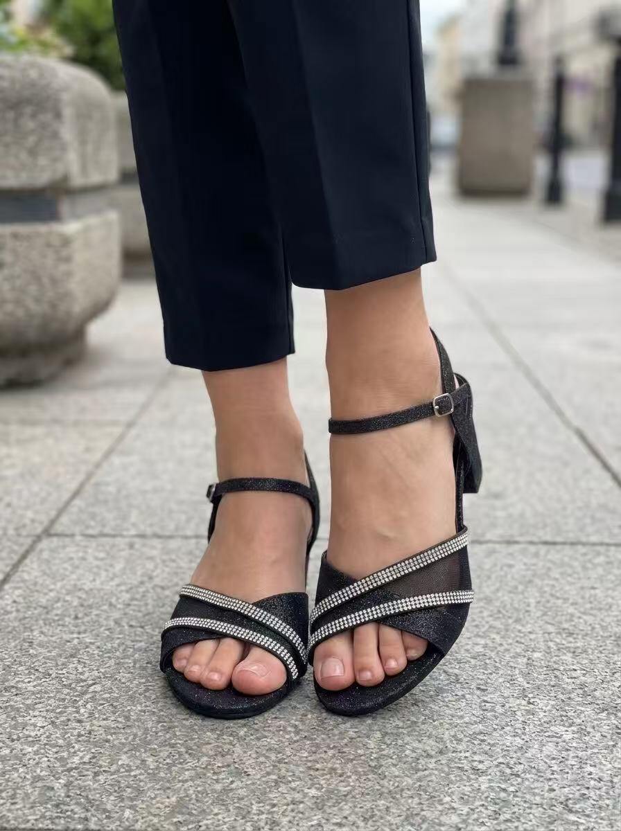 Wholesaler Cink Me - (Large size) Round-toe sandals in shiny PU and translucent mesh with rhinestones, square heel and adjustable ankle strap
