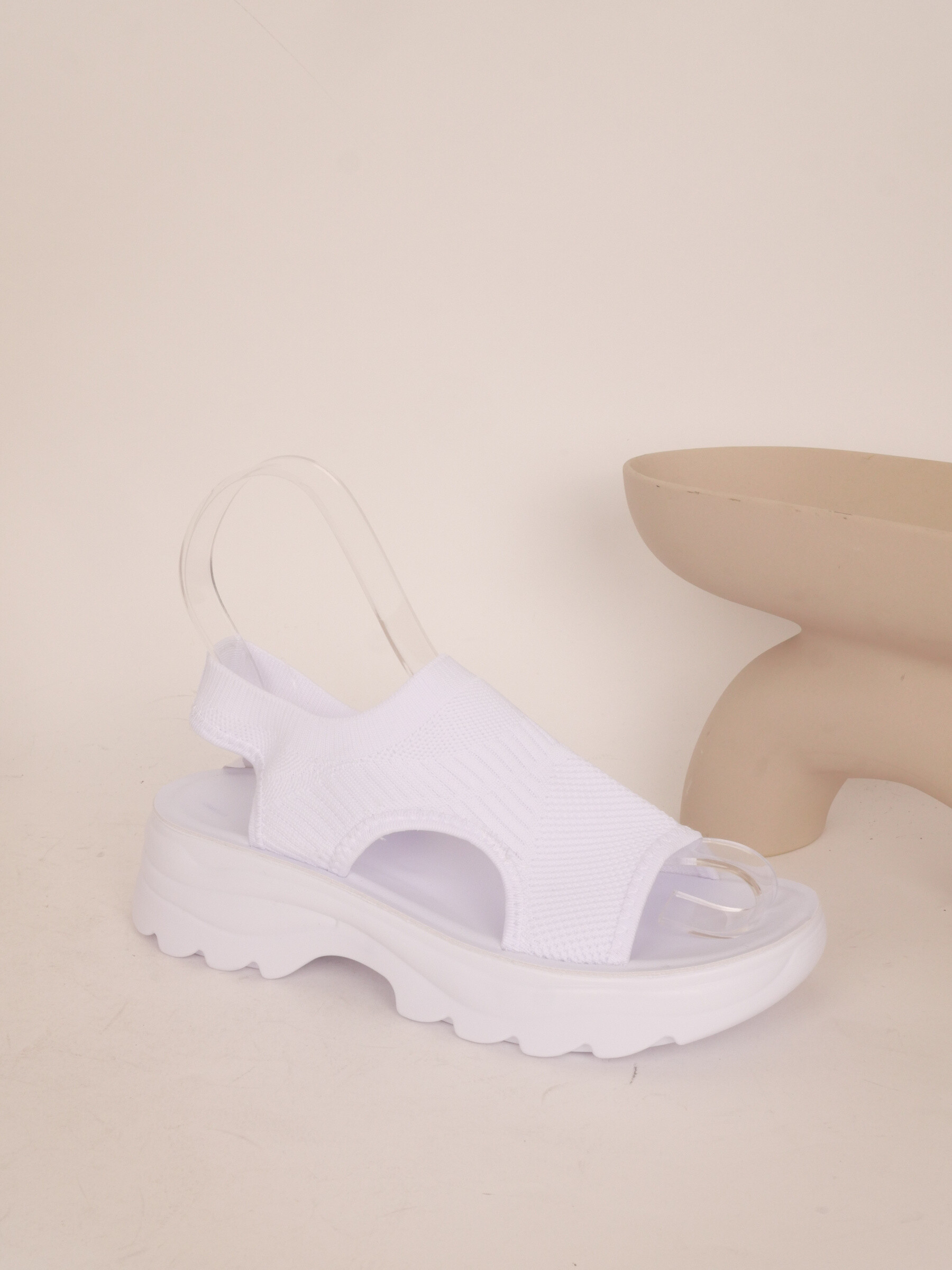 Grossiste Cink Me - Sandales  en maille extensible à bout ouvert avec semelle texturée