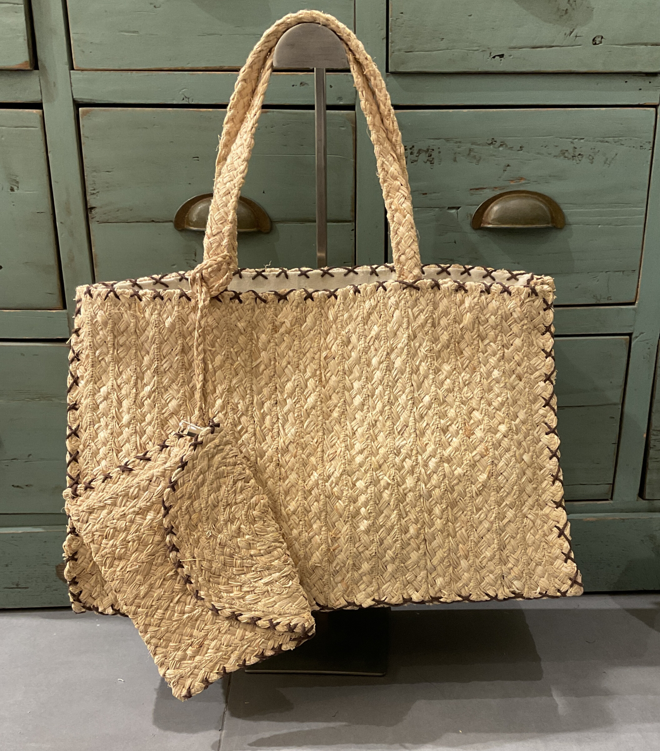 Mayorista CINNAMON - Bolso tote de rafia con bolsillo