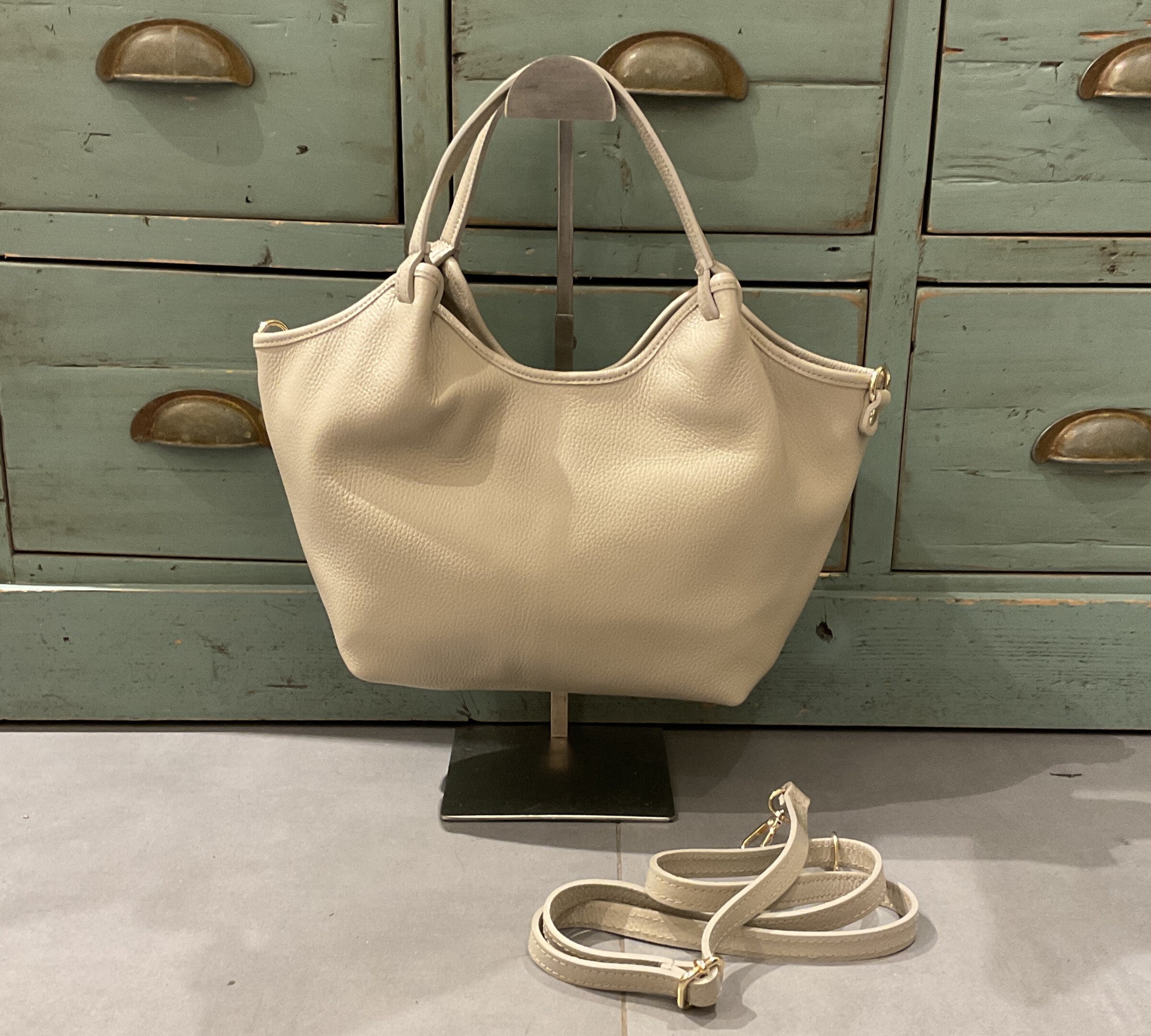 Mayorista CINNAMON - Bolsa con correa
