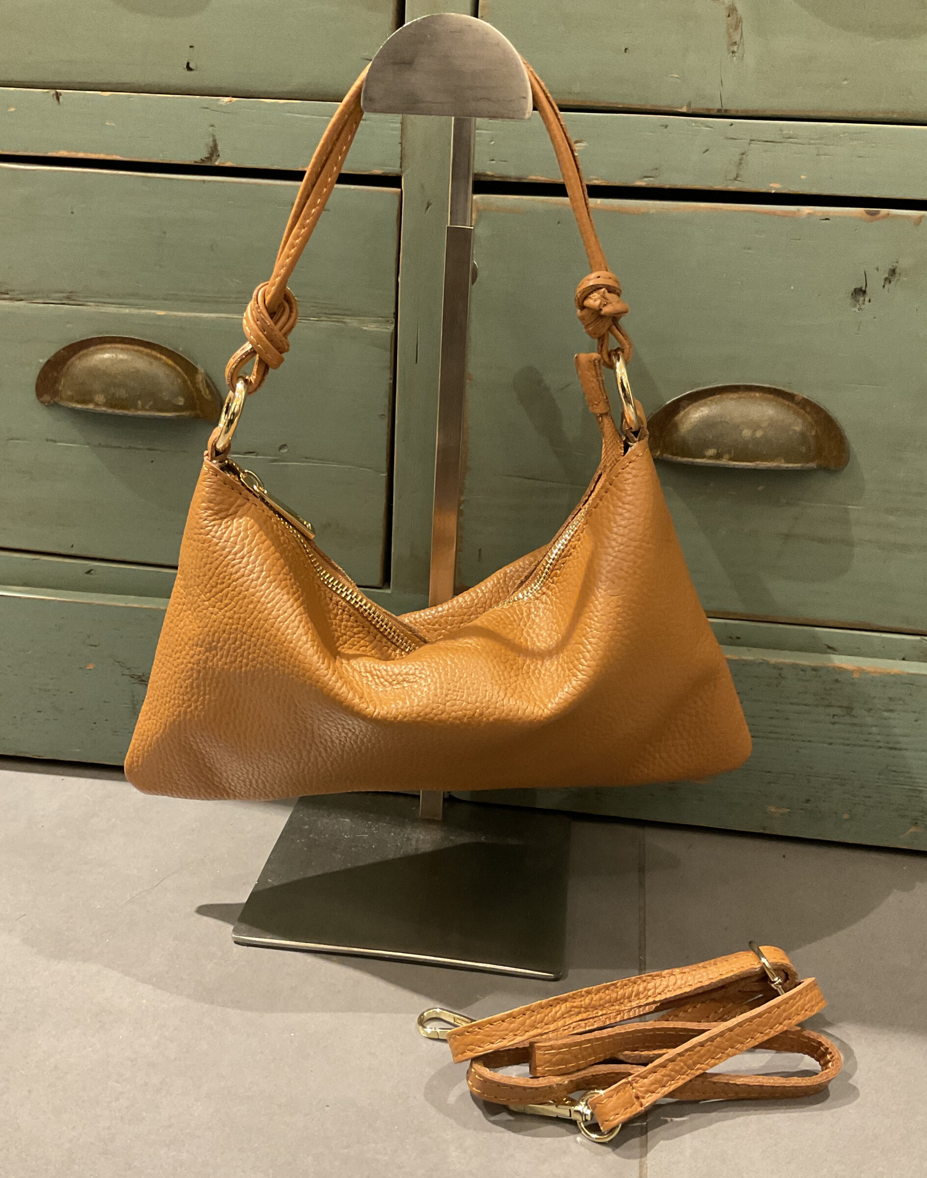 Mayorista CINNAMON - Bolsa pequeña con correa