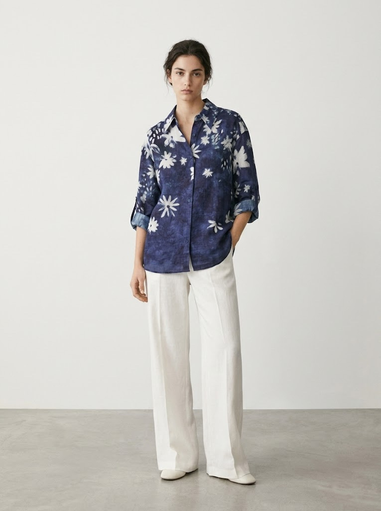 Wholesaler CIVICO 1 - Women's oversized blue floral tie-dye shirt