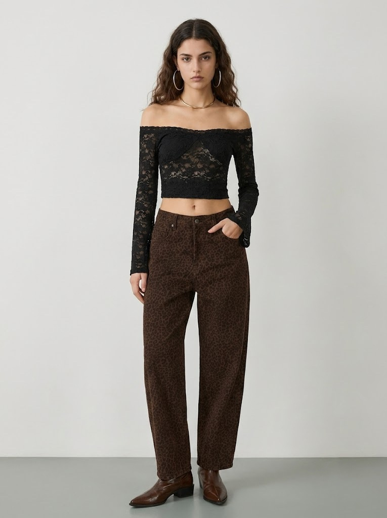 Wholesaler CIVICO 1 - Women's straight-leg jeans with leopard print, high waist and relaxed fit