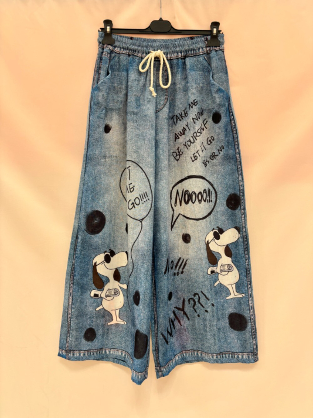 Grossista CIVICO 1 - TAGLIA GRANDE PANTALONE COLORE JEANS SNOOPY ANIMATO OVERSIZE STAMPA FANTASIA