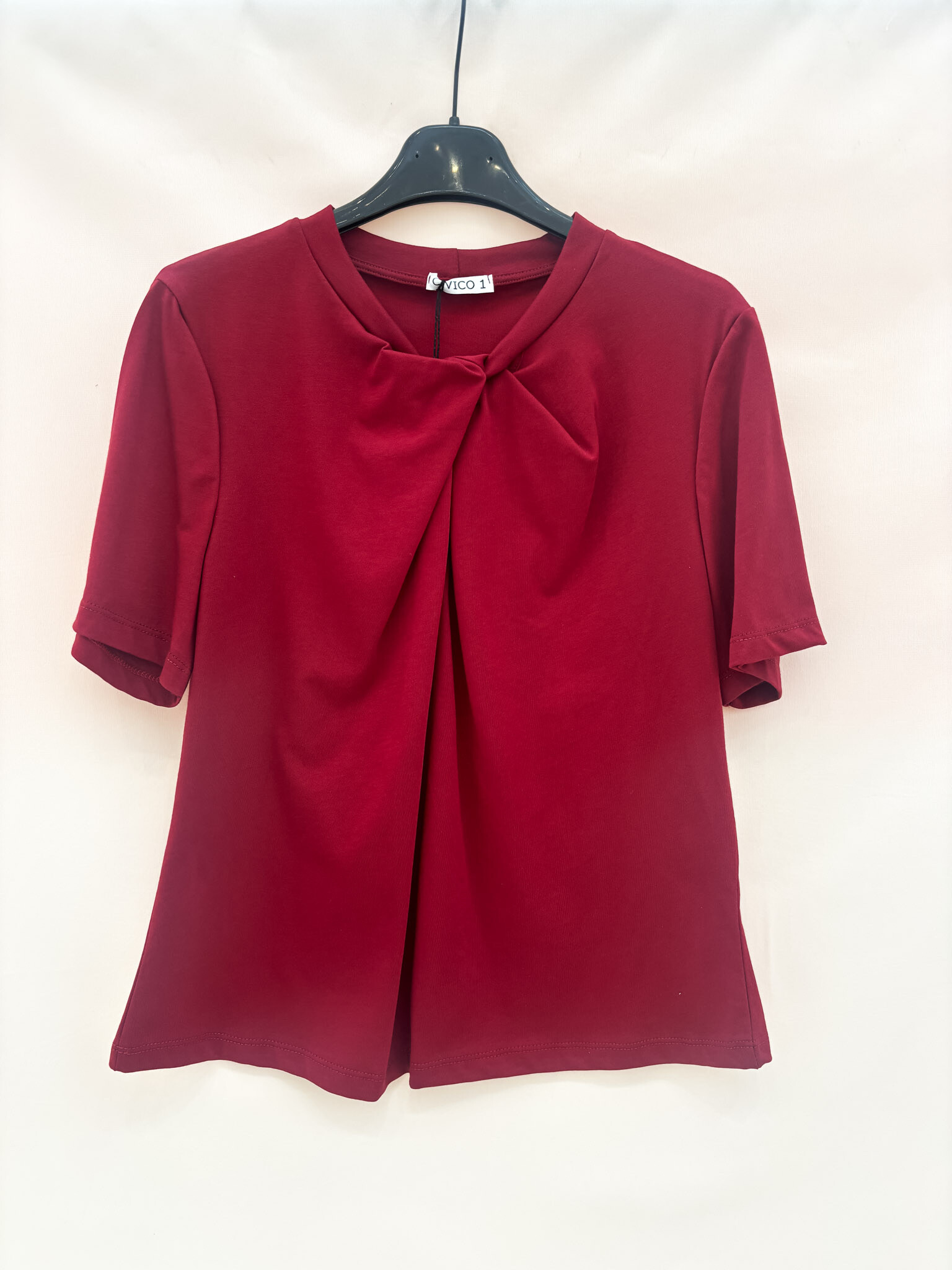 Wholesaler CIVICO 1 - SIMPLE RED WHITE KNOT T-SHIRT short sleeves