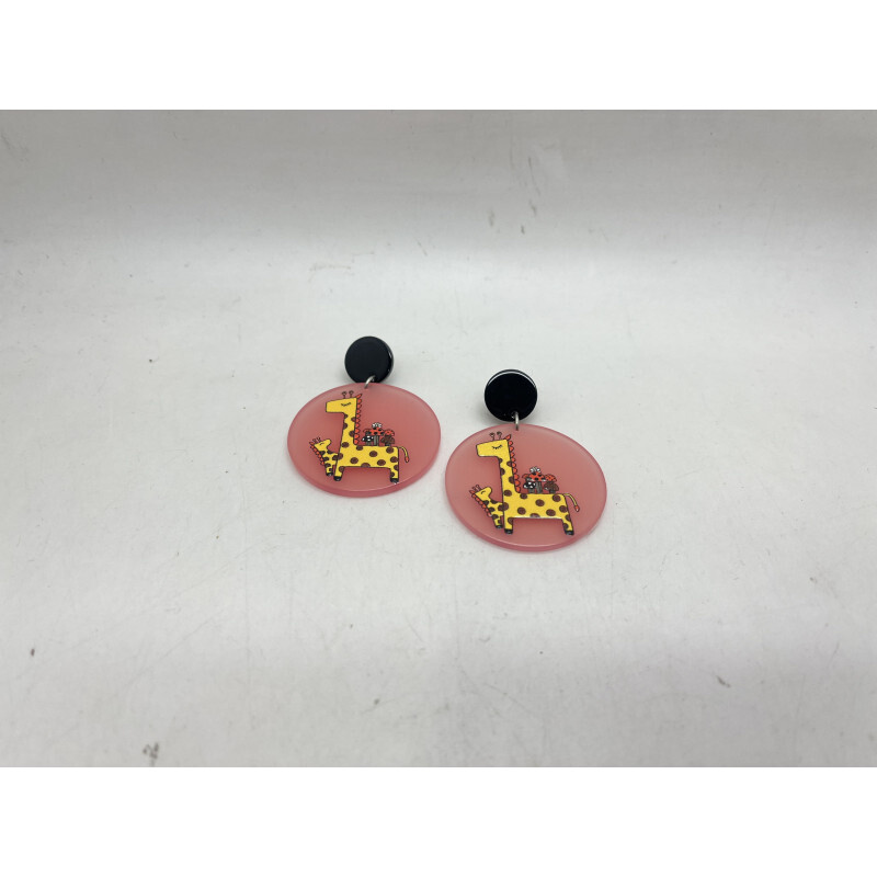 Wholesaler CLEDOR - Ear buckle with giraffe pattern