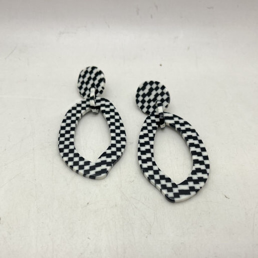 Wholesaler CLEDOR - Ear buckle - Original shape