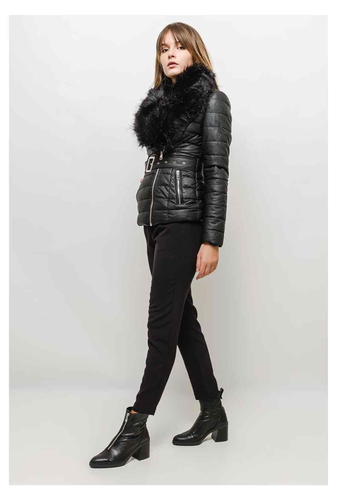 Wholesaler CMP55 - Belted quilted jacket