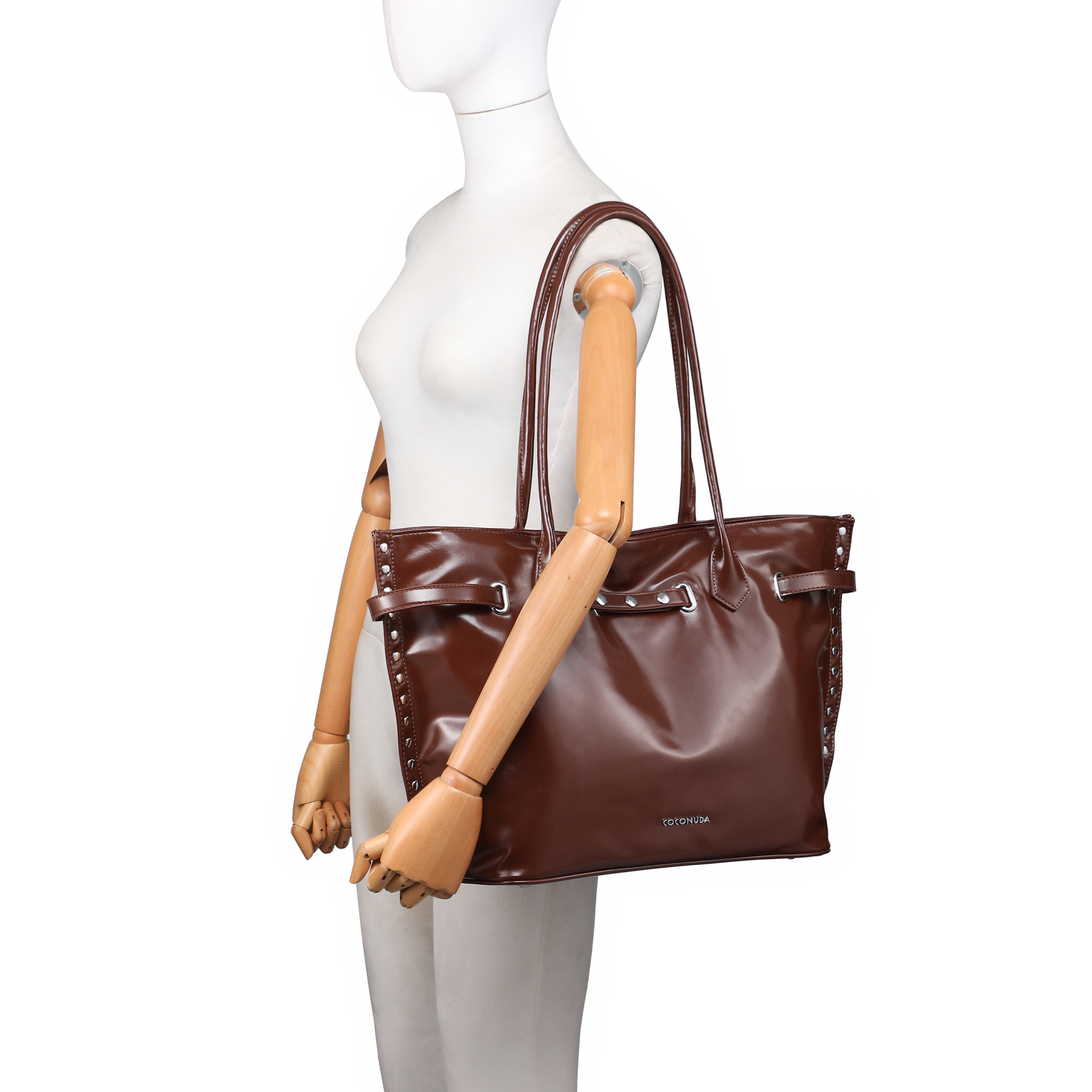 Wholesaler COCONUDA - BAGS WITH STUDS