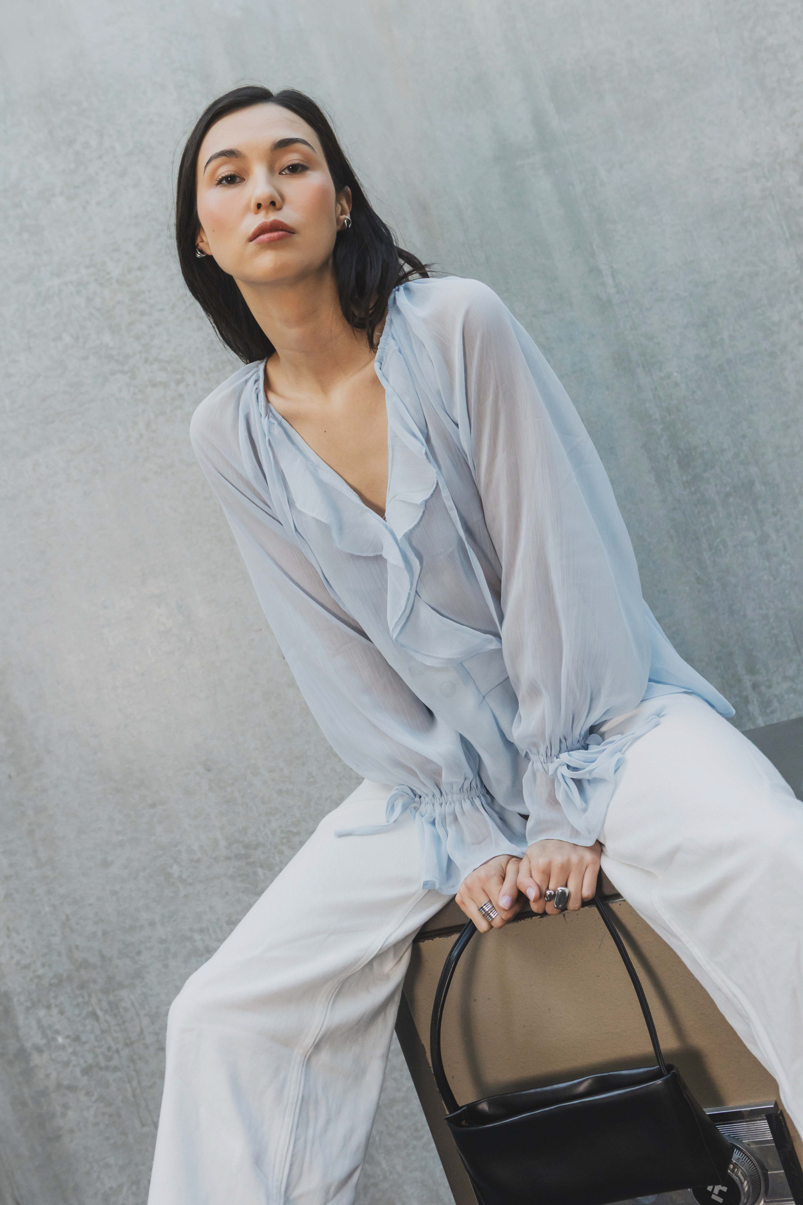 Grossiste Copperose - BLOUSE FLUIDE TRANSPARENTE À VOLANTS