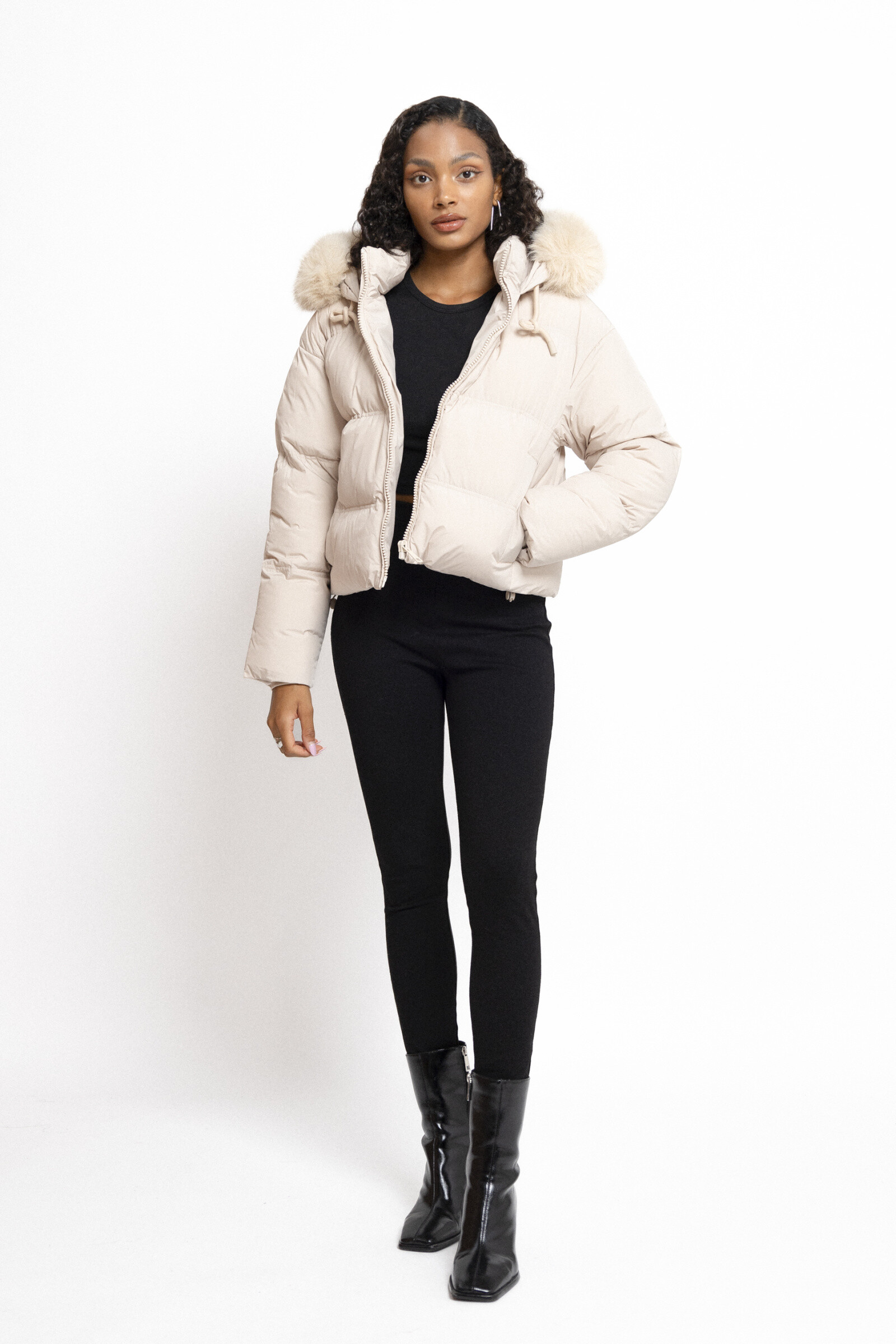 Wholesaler Copperose - Short down jacket with fur hood