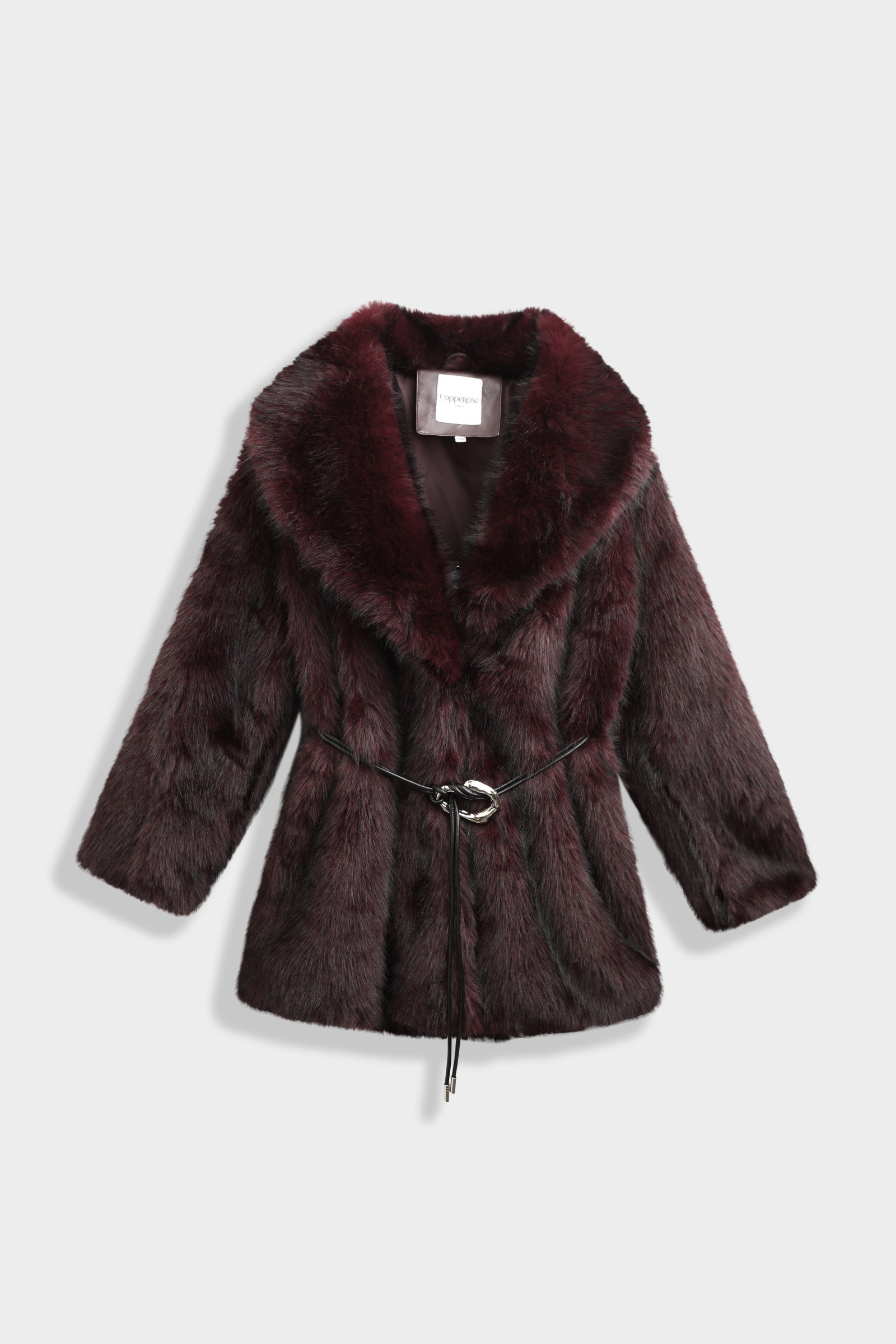 Grossiste Copperose - Manteau en fausse fourrure avec ceinture