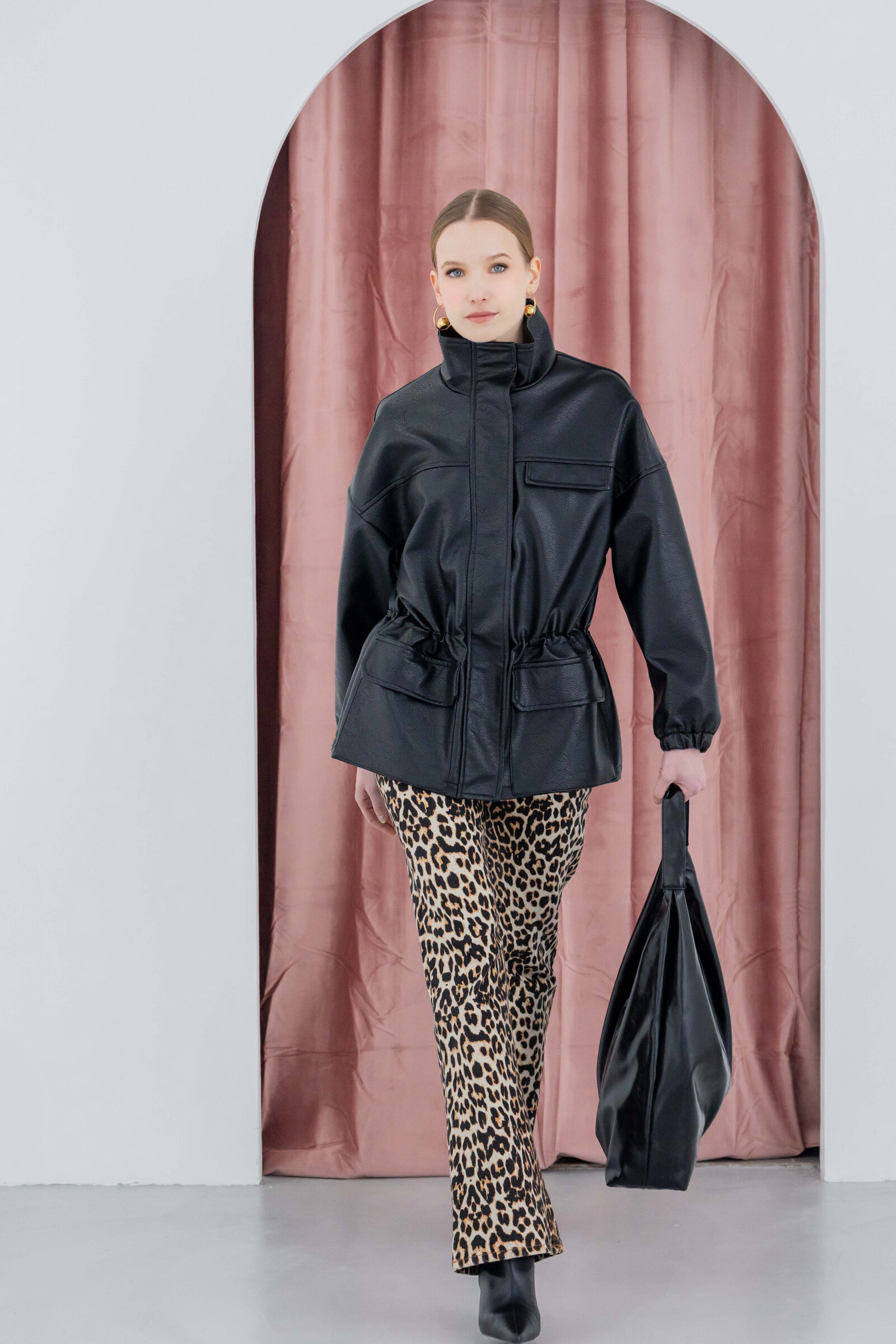 Grossiste Copperose - Blouson bomber droit à col montant