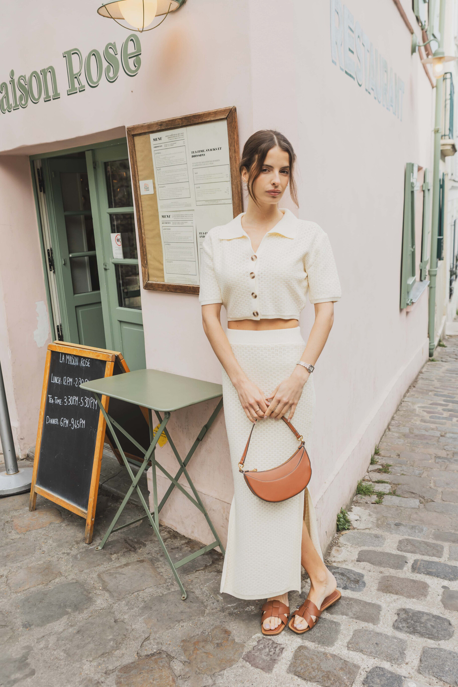 Grossiste Copperose - Ensemble gilet et jupe fendue en maille ajourée